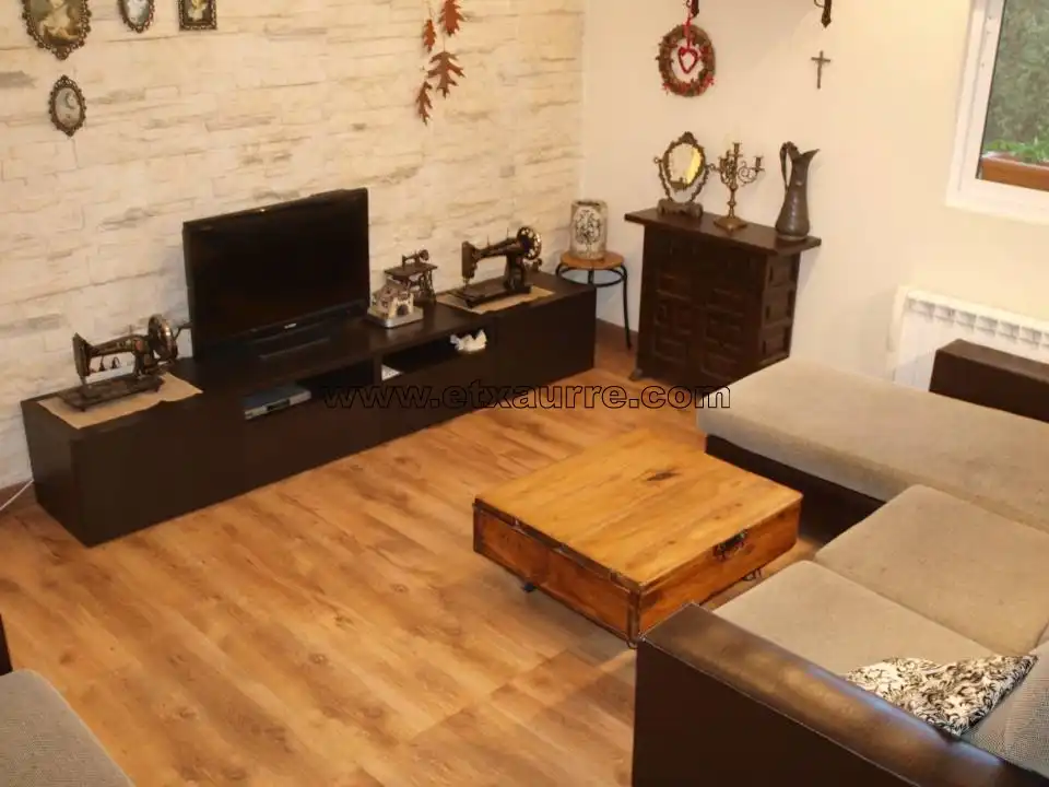 Sala de estar de Piso en venta en Laudio / Llodio, Araba - Álava
