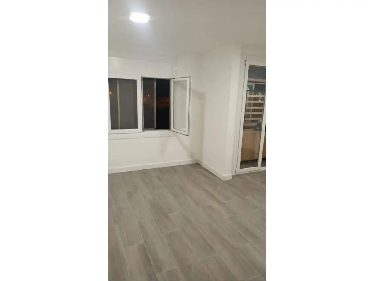 Wohnung zum Verkauf in Cerdanyola del Vallès mit Klimaanlage und Balkon