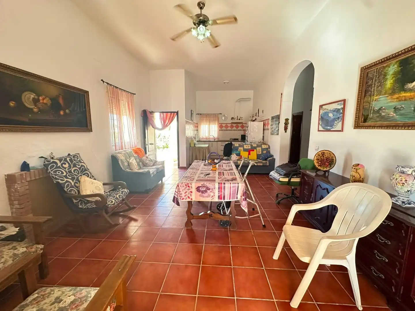 Sala d'estar de Casa o xalet en venda en Marchena