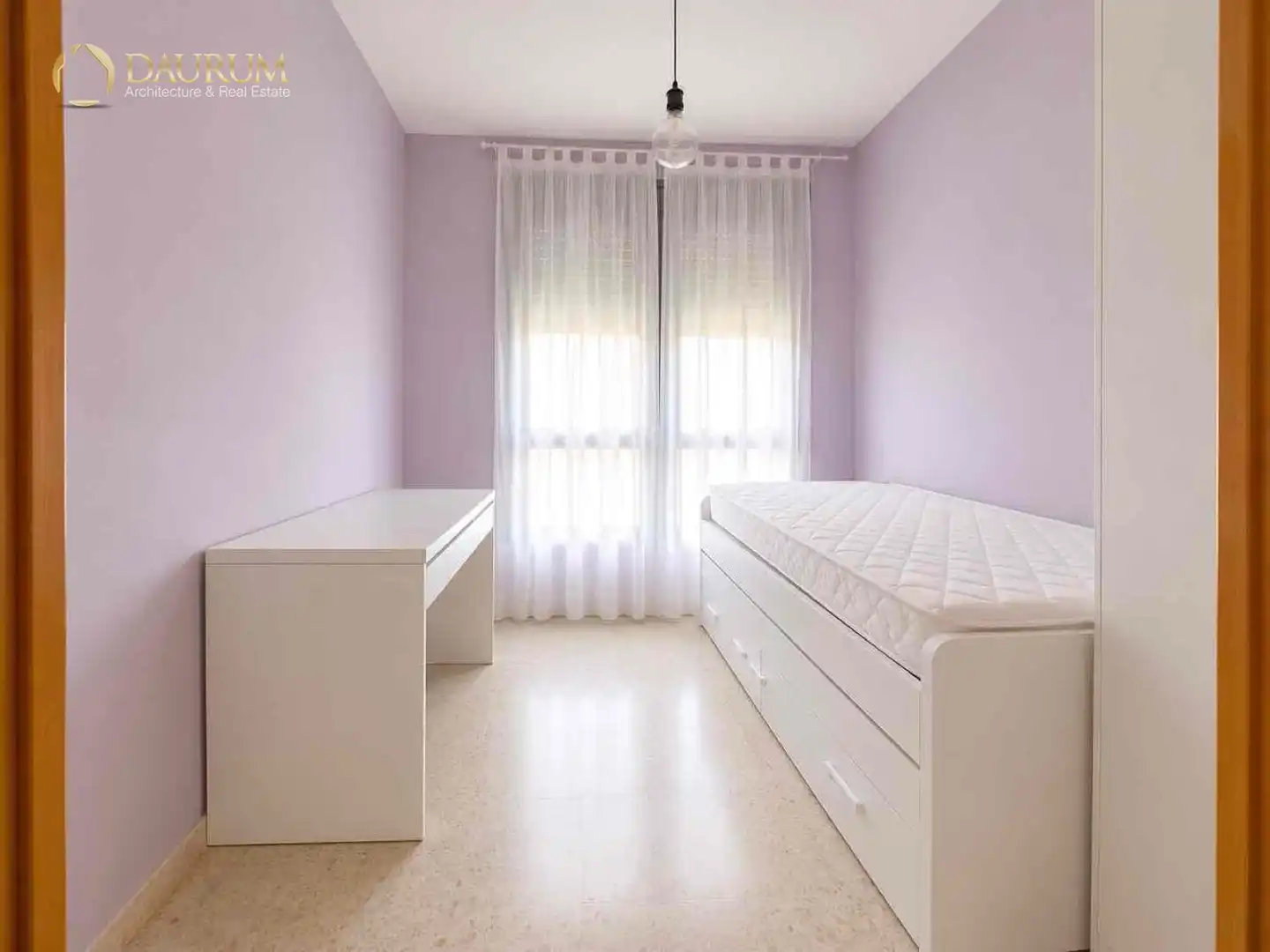 Bedroom of Flat for sale in Sevilla  with Air Conditioner, Heating and Swimming Pool