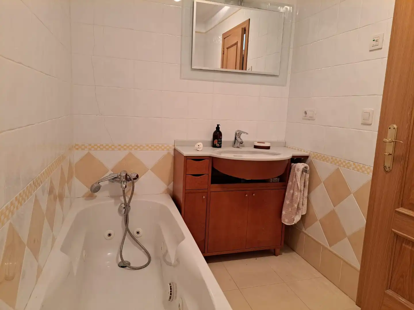 Bathroom of Attic for sale in Mondariz-Balneario  with Terrace, Storage room and Furnished