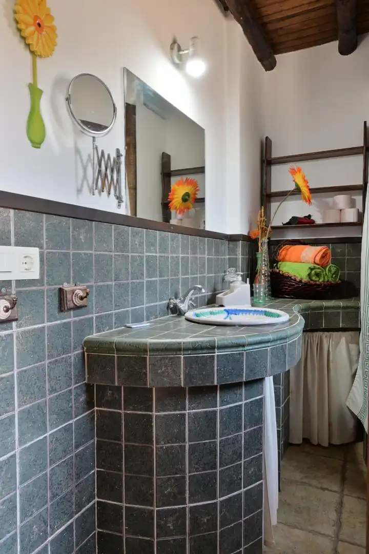 Baño de Casa o chalet en venta en Bodonal de la Sierra con Aire acondicionado, Piscina y Amueblado