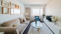 Living room of Flat for sale in  Madrid Capital  with Air Conditioner, Heating and Furnished