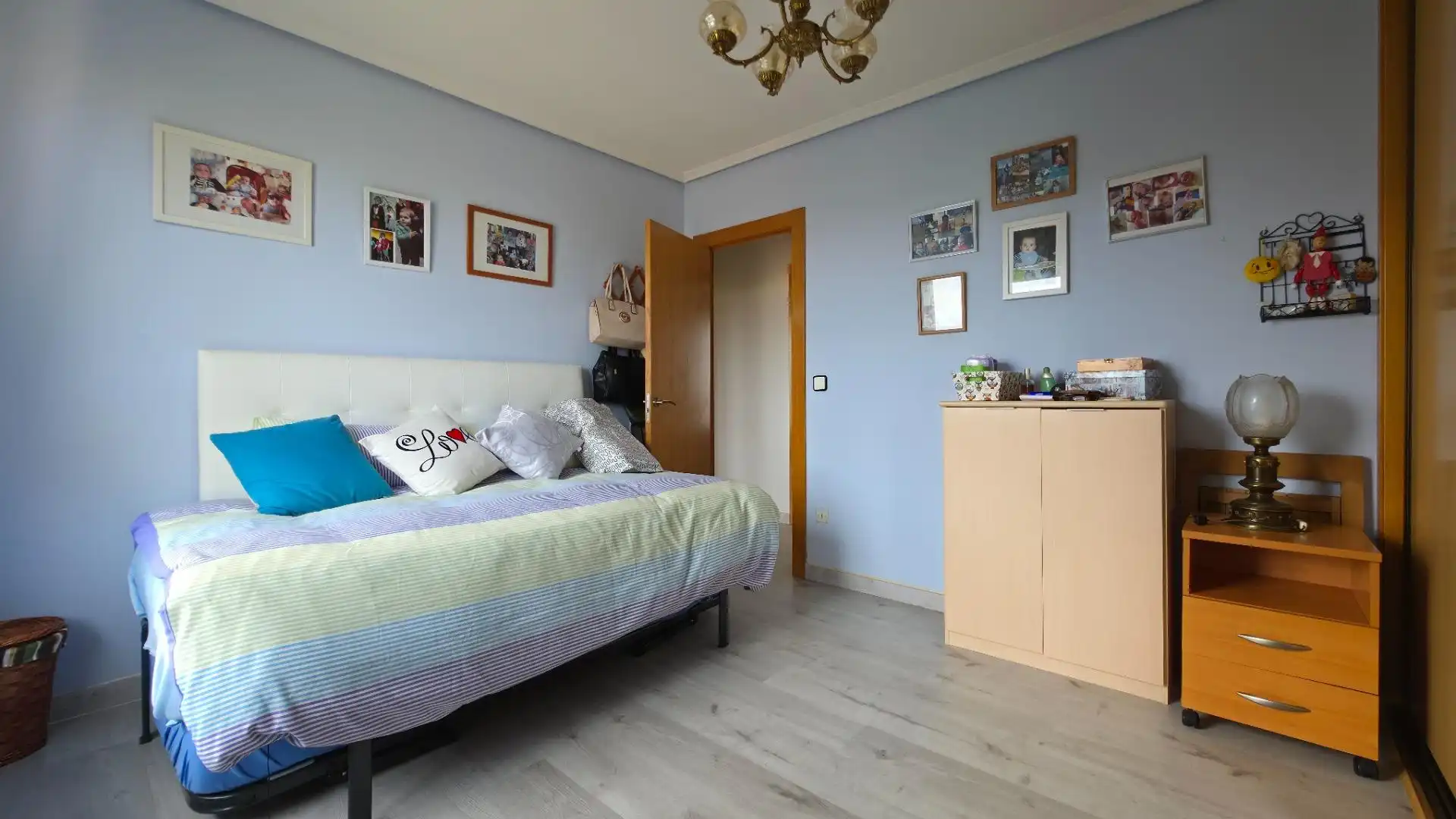 Bedroom of Flat for sale in Santander  with Heating