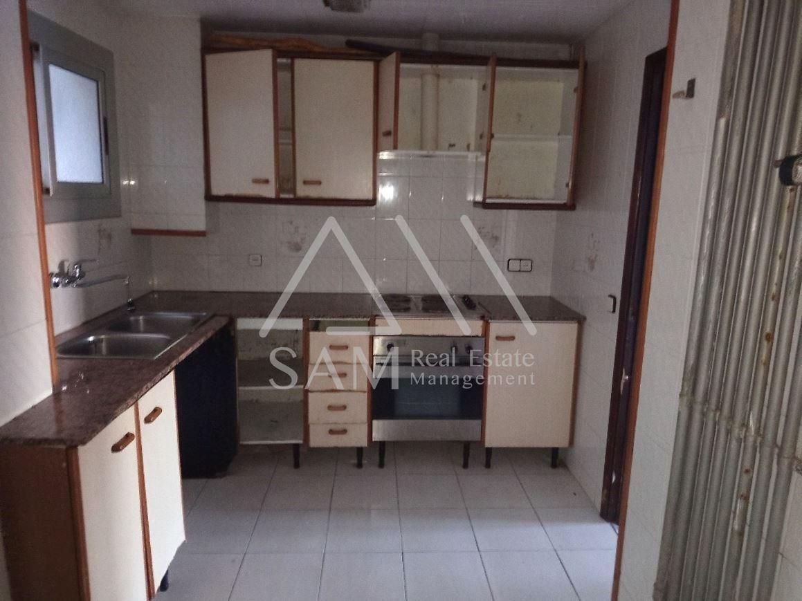 Kitchen of Flat for sale in  Barcelona Capital  with Balcony