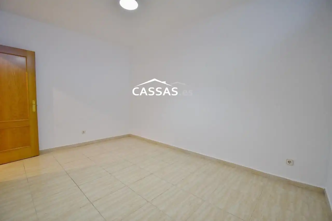 Planta baja en venta en Torrejón de Ardoz con Aire acondicionado y Piscina comunitaria