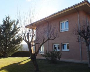 Vista exterior de Casa o xalet en venda en Golmayo amb Terrassa