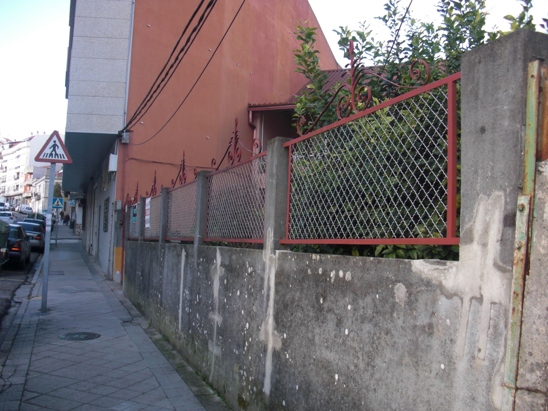 Vista exterior de Casa o xalet en venda en Vigo  amb Jardí privat, Parquet i Terrassa
