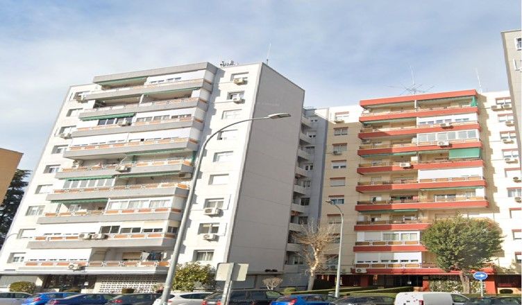 Vista exterior de Pis en venda en Fuenlabrada amb Aire condicionat, Calefacció i Parquet