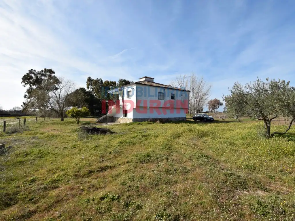Finca rústica en venta en Calzada de Oropesa