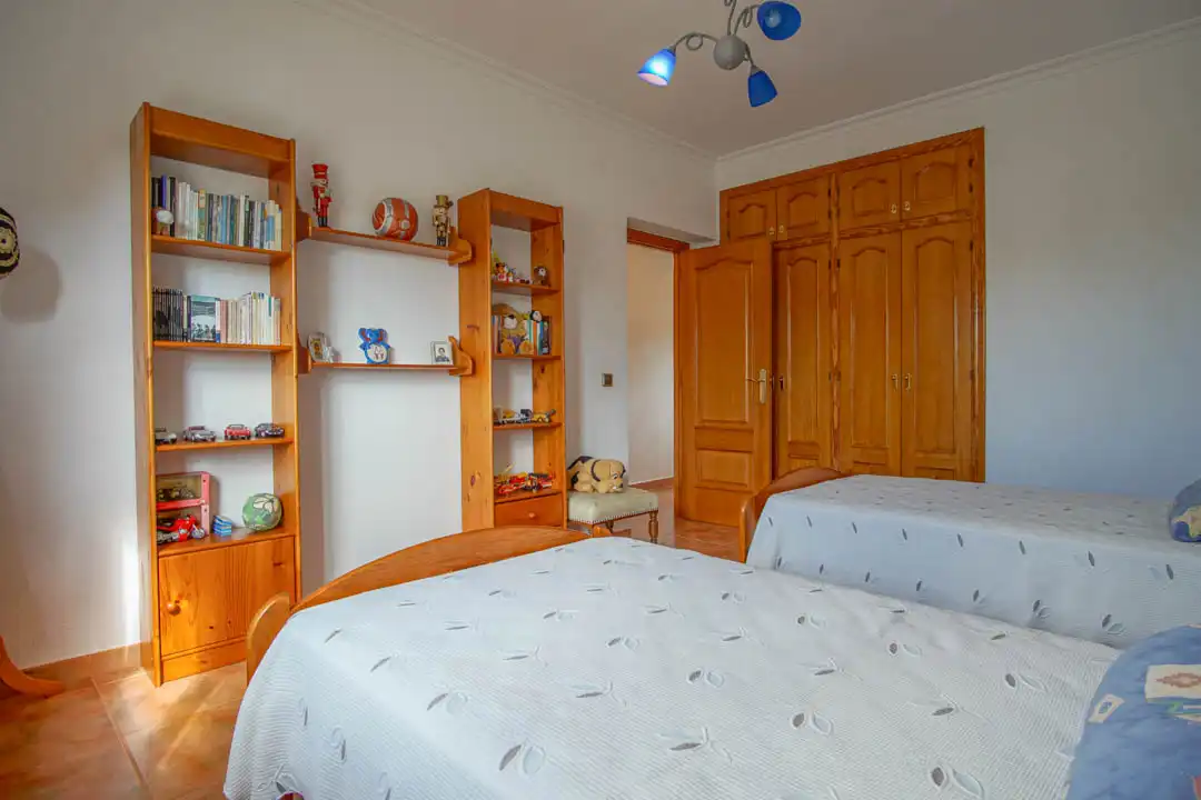 Chalet con piscina en venta en Zona Pueblo, imagen 27
