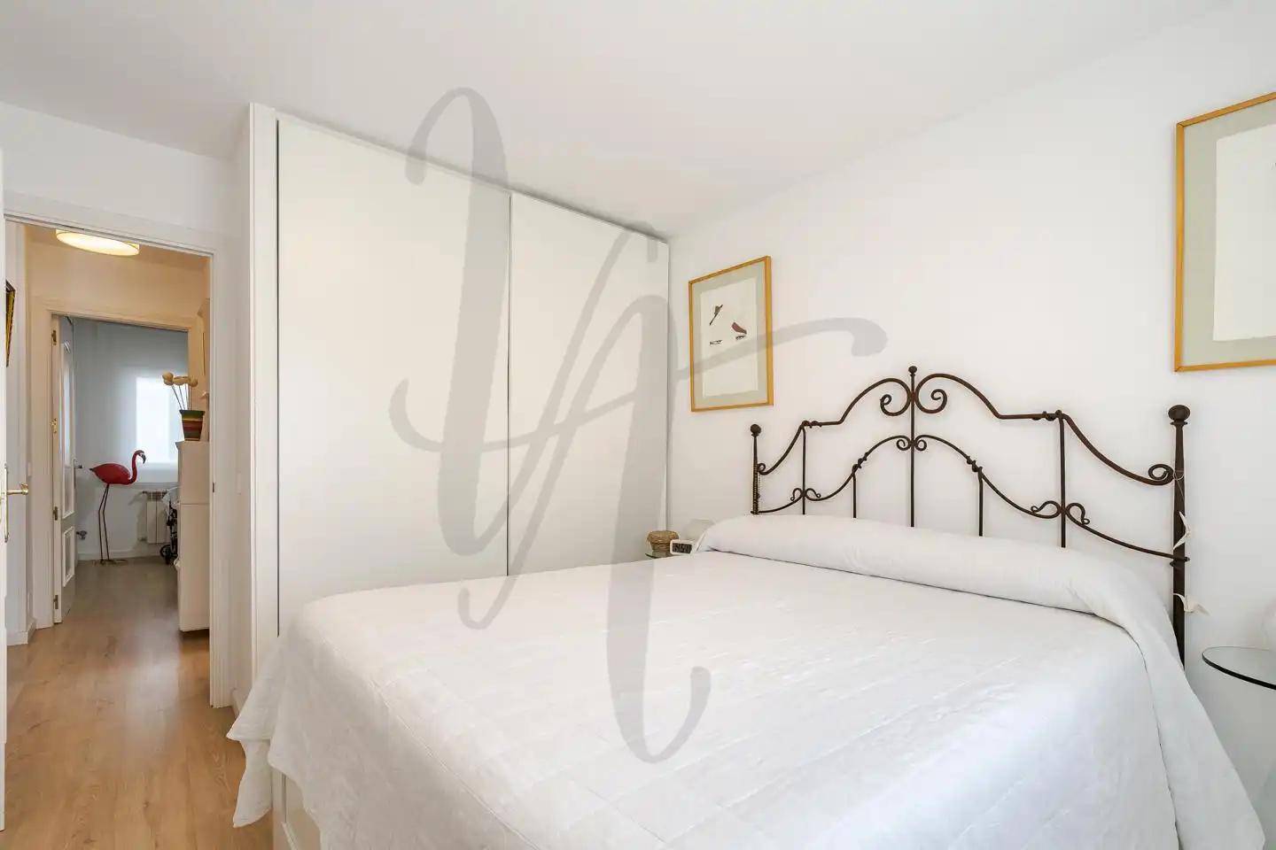 Flat for sale in Carril Del Conde, Canillas