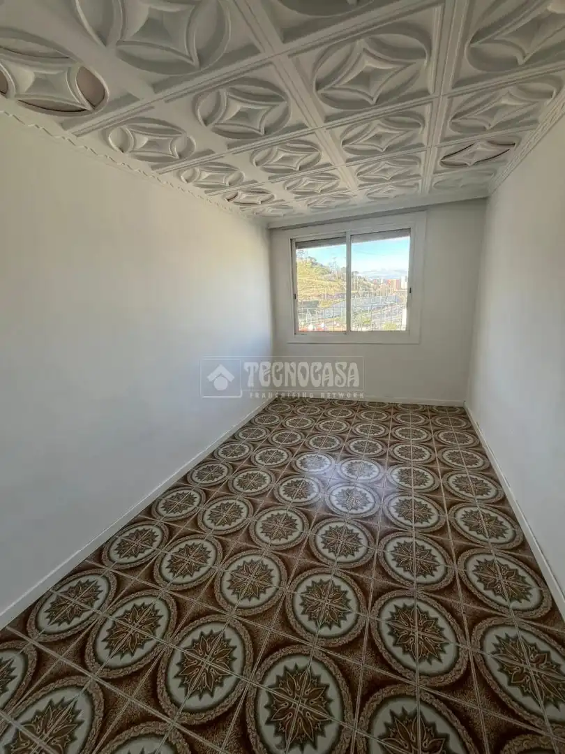 Schlafzimmer von Wohnung zum Verkauf in Barcelona