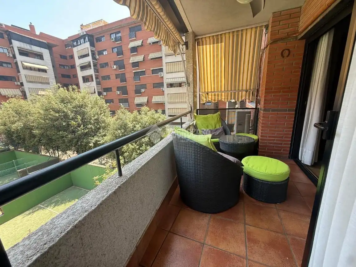Terraza de Piso en venta en Alcorcón con Aire acondicionado, Terraza y Piscina comunitaria