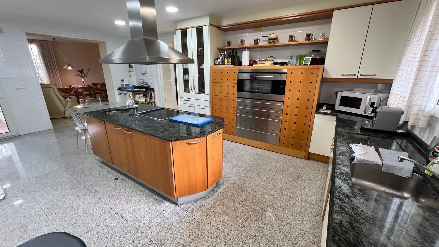 Cuina de Casa o xalet en venda en Villanueva de la Cañada amb Aire condicionat, Calefacció i Terrassa