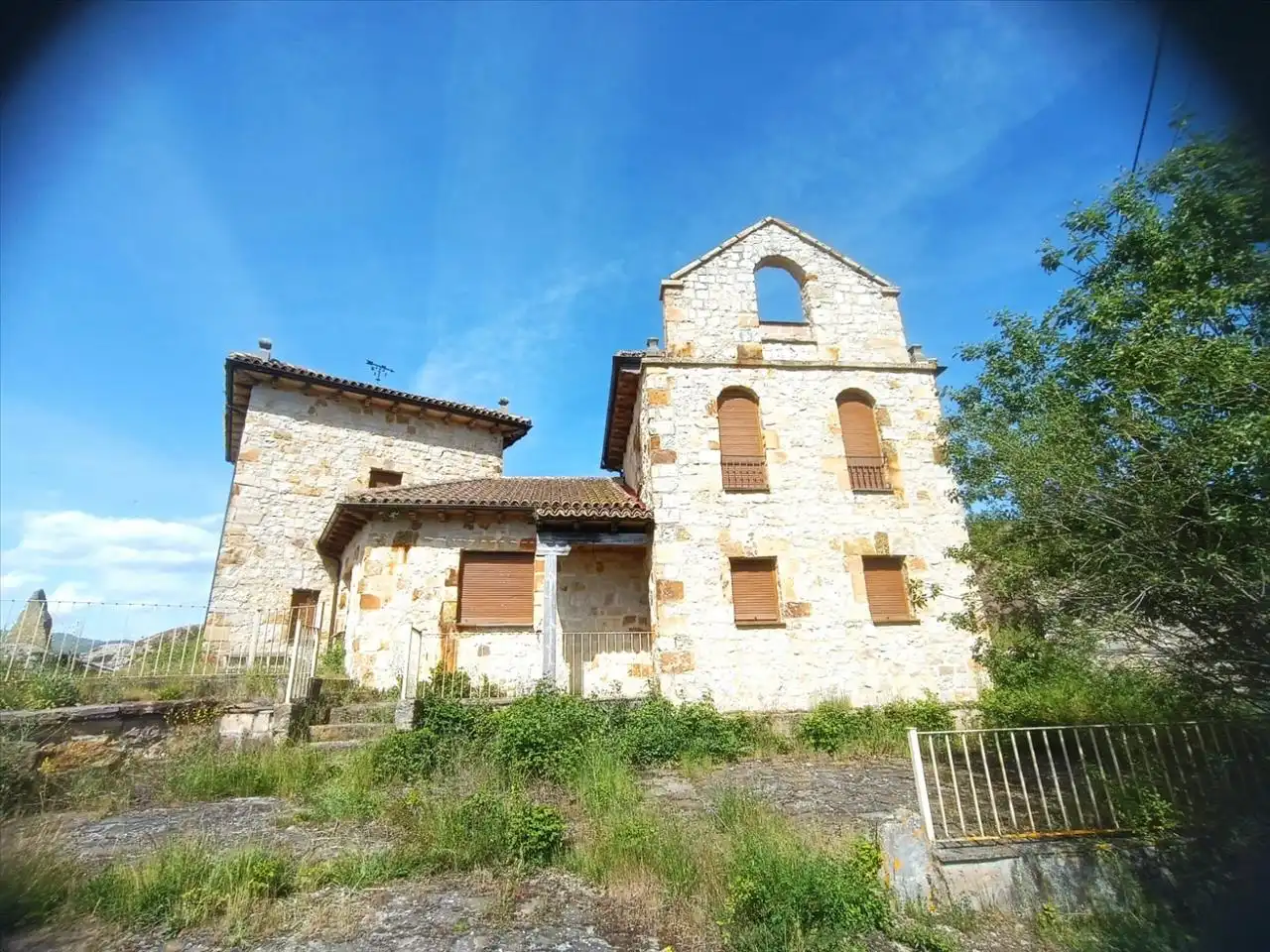 Vista exterior de Casa o chalet en venta en Salinas de Pisuerga con Jardín privado, Parquet y Trastero