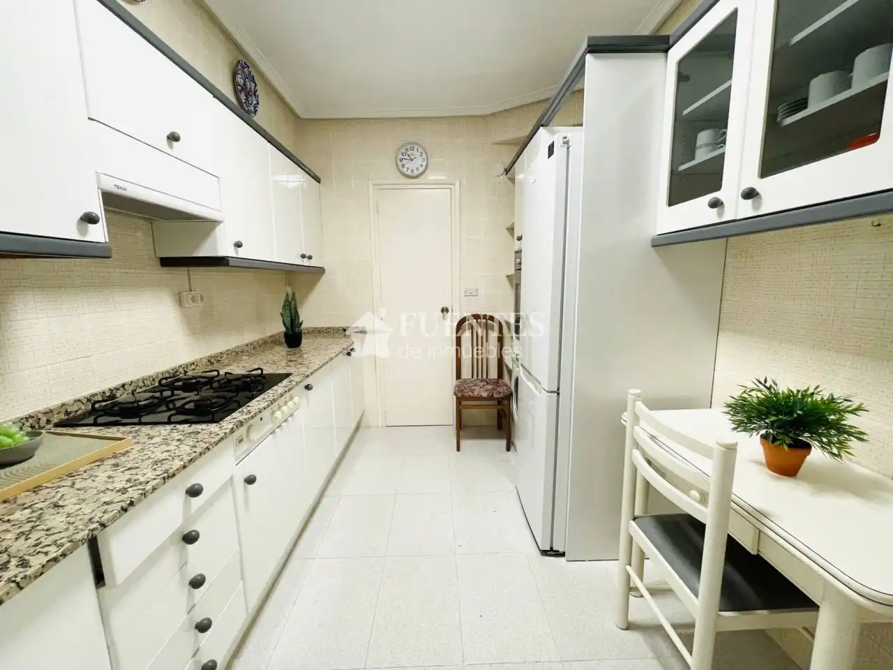 Cuina de Pis en venda en Alicante / Alacant amb Aire condicionat, Terrassa i Moblat