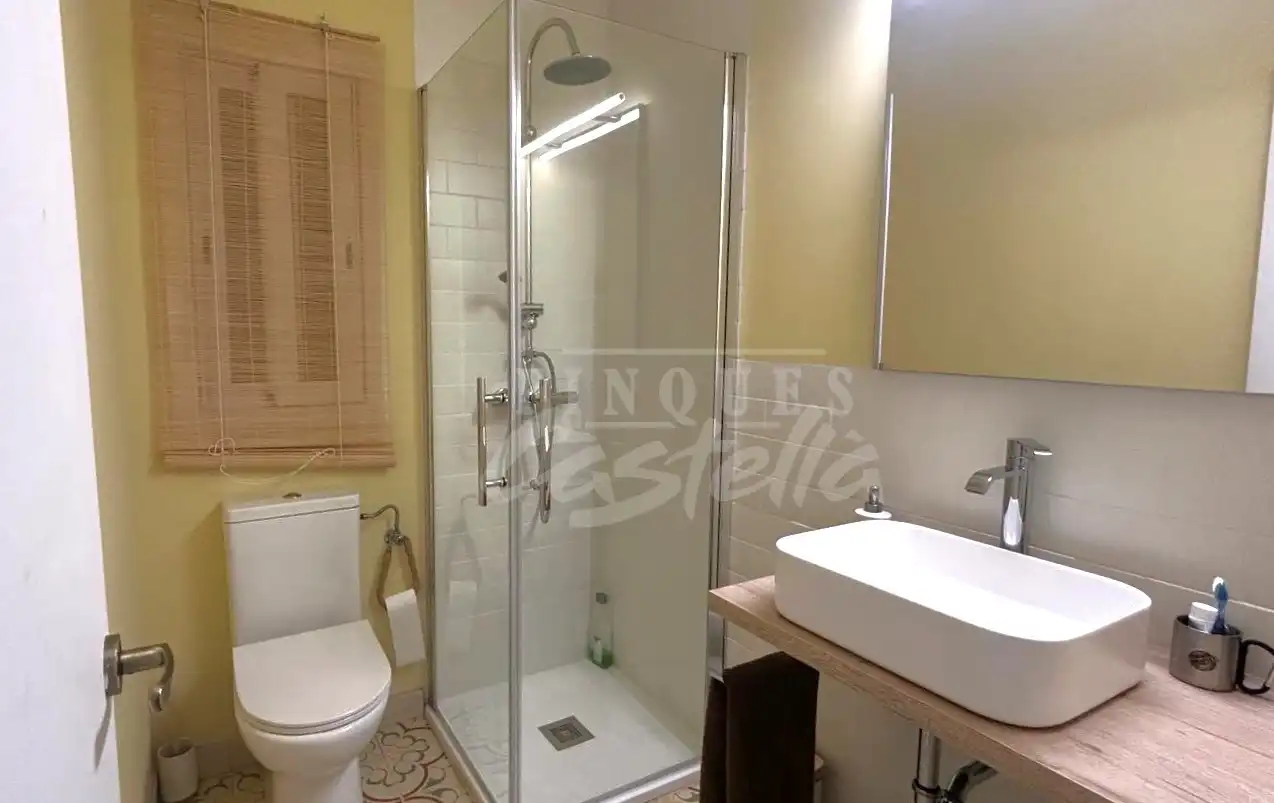 Baño de Casa o chalet de alquiler en Premià de Dalt con Terraza y Balcón