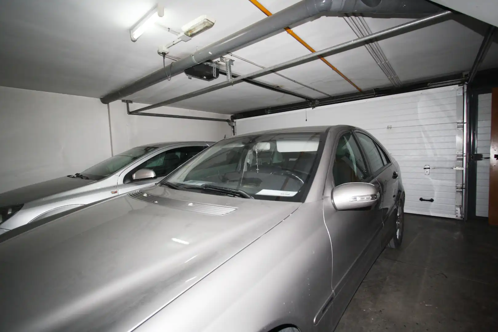 Parking de Casa adosada en venta en Albacete con Aire acondicionado, Calefacción y Terraza