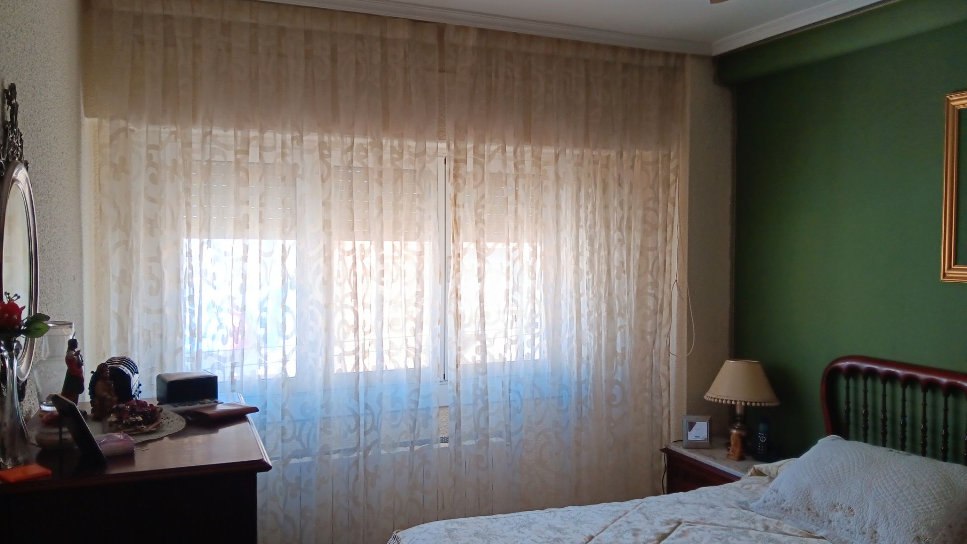 Bedroom of Flat to rent in  Zaragoza Capital  with Heating, Parquet flooring and Furnished