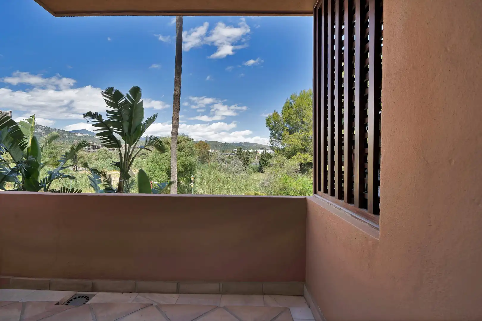 Terrassa de Apartament en venda en Marbella amb Aire condicionat, Calefacció i Jardí privat