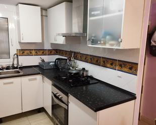 Kitchen of Flat for sale in Badalona  with Heating, Parquet flooring and Oven