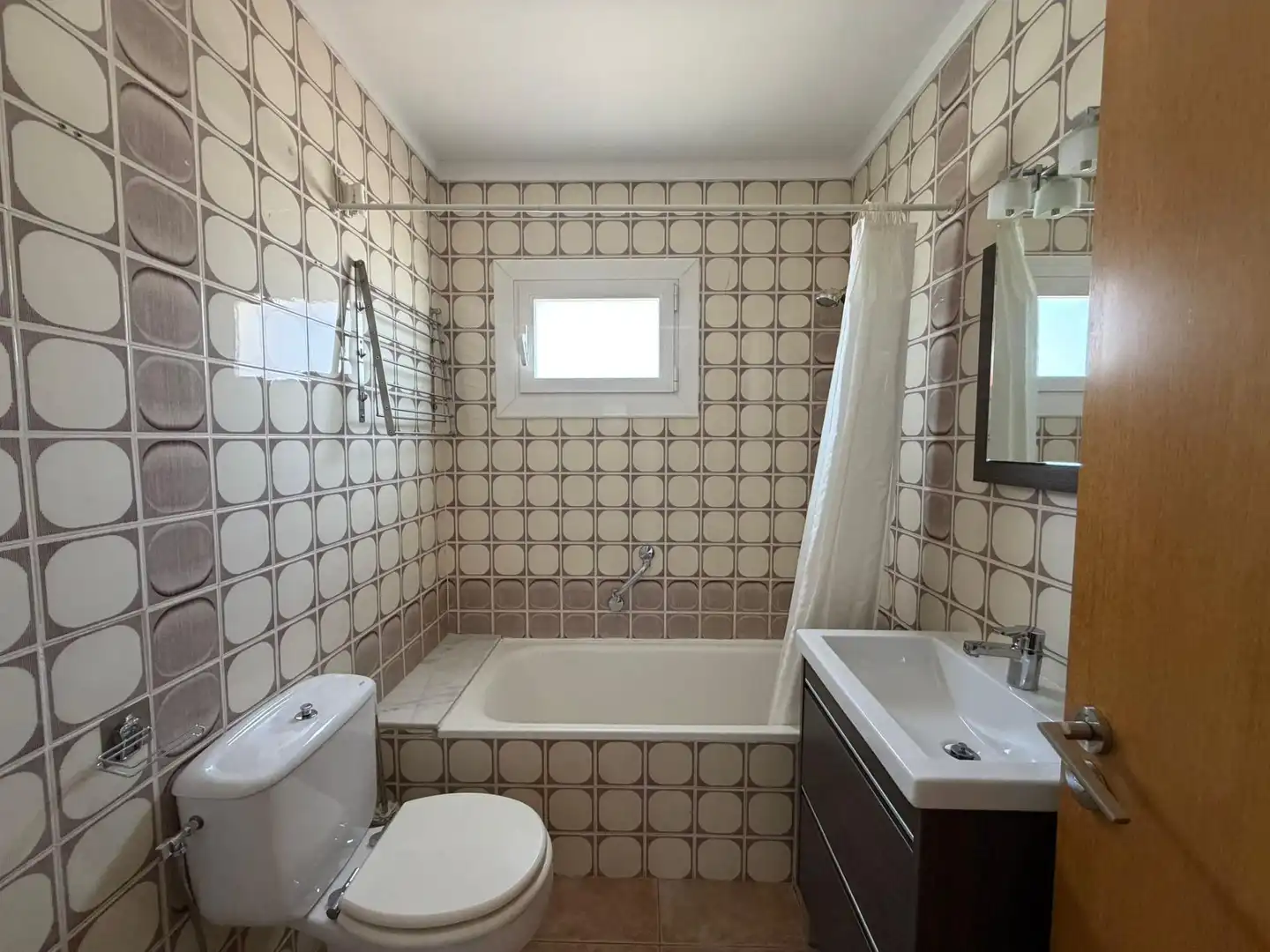 Bathroom of Flat for sale in Blanes  with Air Conditioner, Heating and Balcony