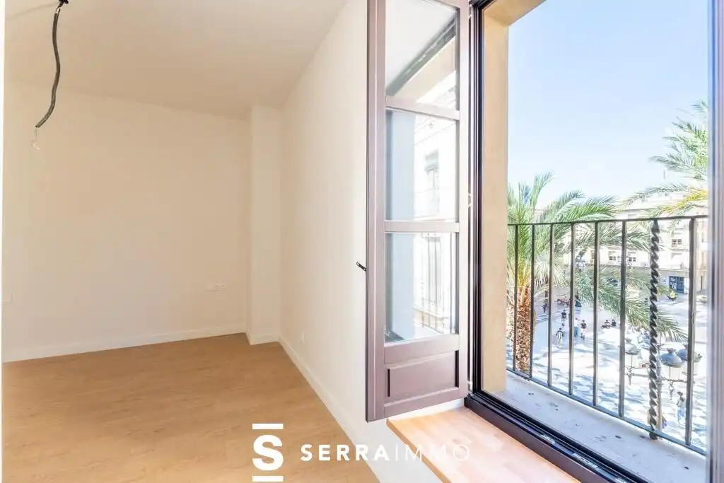 Habitación de Ático en venta en Vilanova i la Geltrú con Aire acondicionado, Terraza y Balcón
