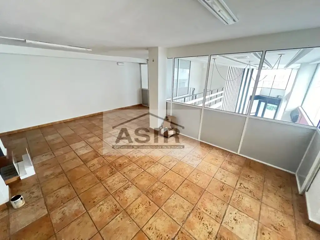 Local en venta en Algemesí con Aire acondicionado