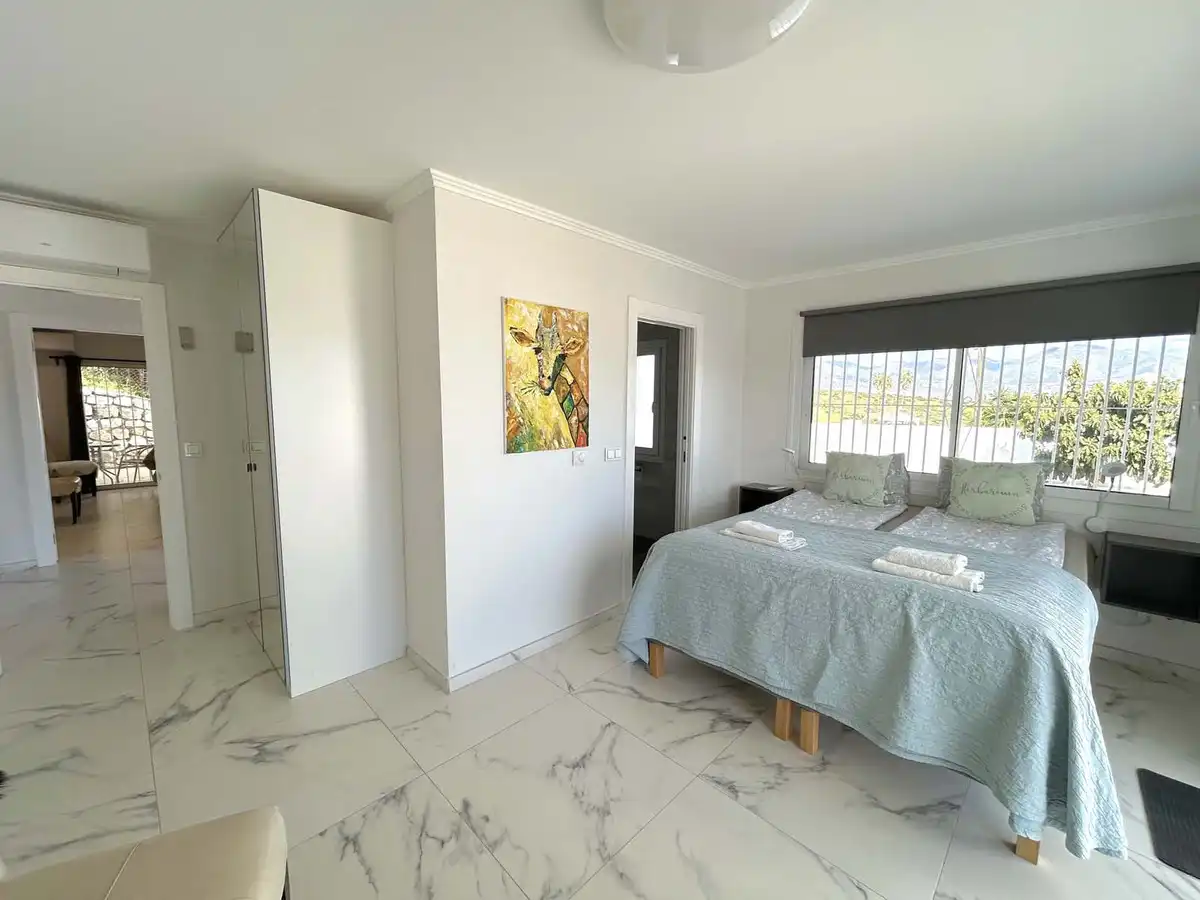Chalet con piscina en venta en Las Lagunas, imagen 17