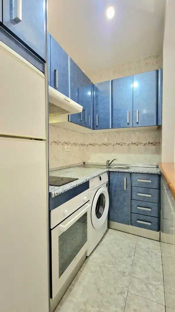 Cocina de Apartamento en venta en Mijas con Jardín privado, Terraza y Piscina comunitaria
