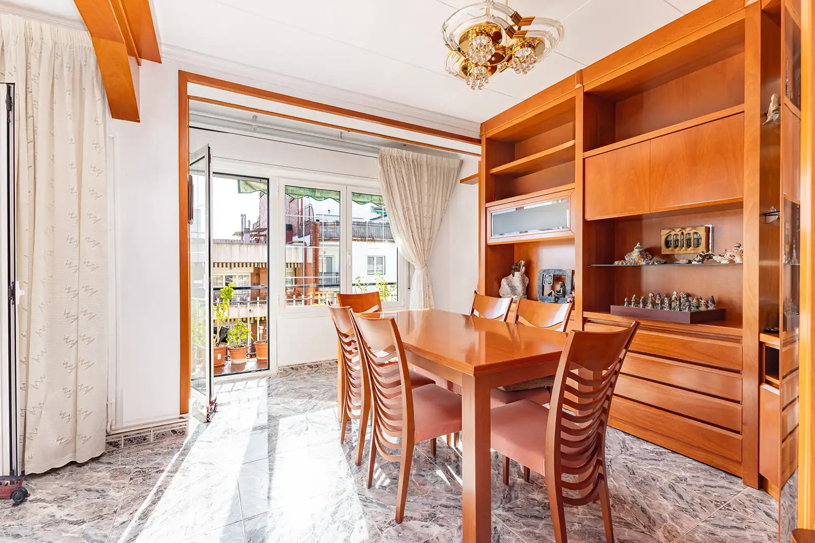 Pis en venda a Carrer de la Indústria, Navas, Sant Andreu