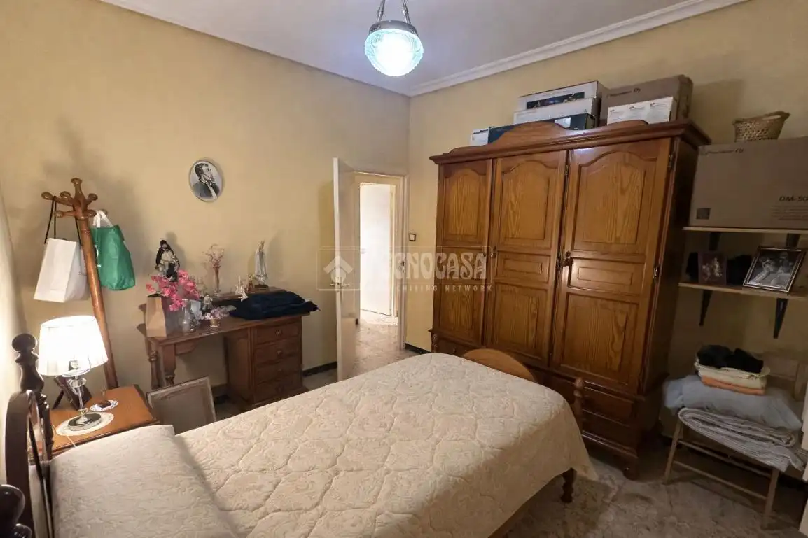 Casa o xalet en venda a Centro - Doña Mercedes