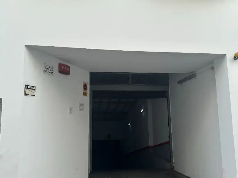 Parking de Garaje en venta en El Puerto de Santa María con Alarma