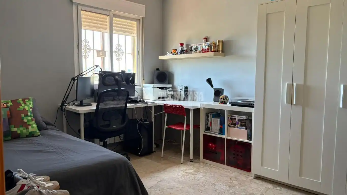 Dormitori de Casa o xalet en venda en Vegas del Genil