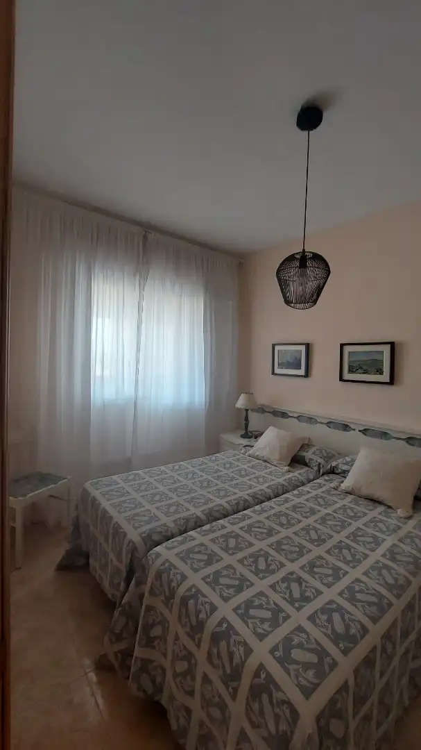 Habitación de Apartamento en venta en La Manga del Mar Menor con Aire acondicionado, Calefacción y Terraza