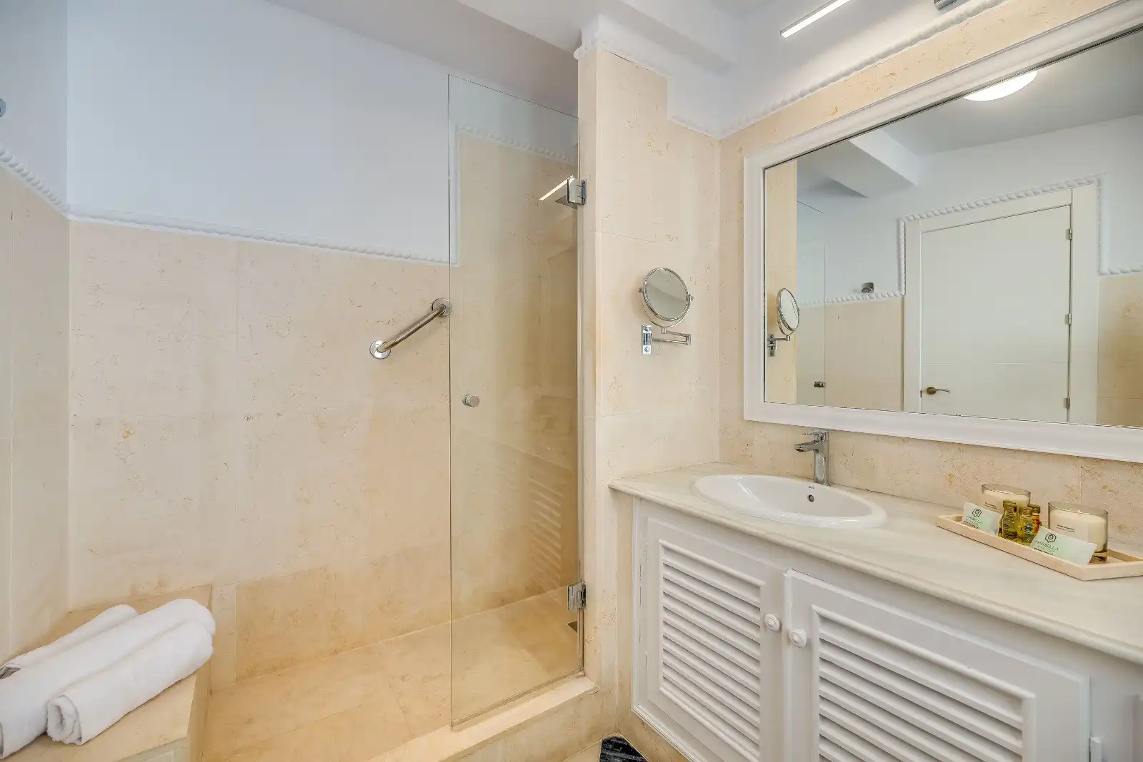 Baño de Casa o chalet en venta en Marbella con Aire acondicionado, Calefacción y Jardín privado