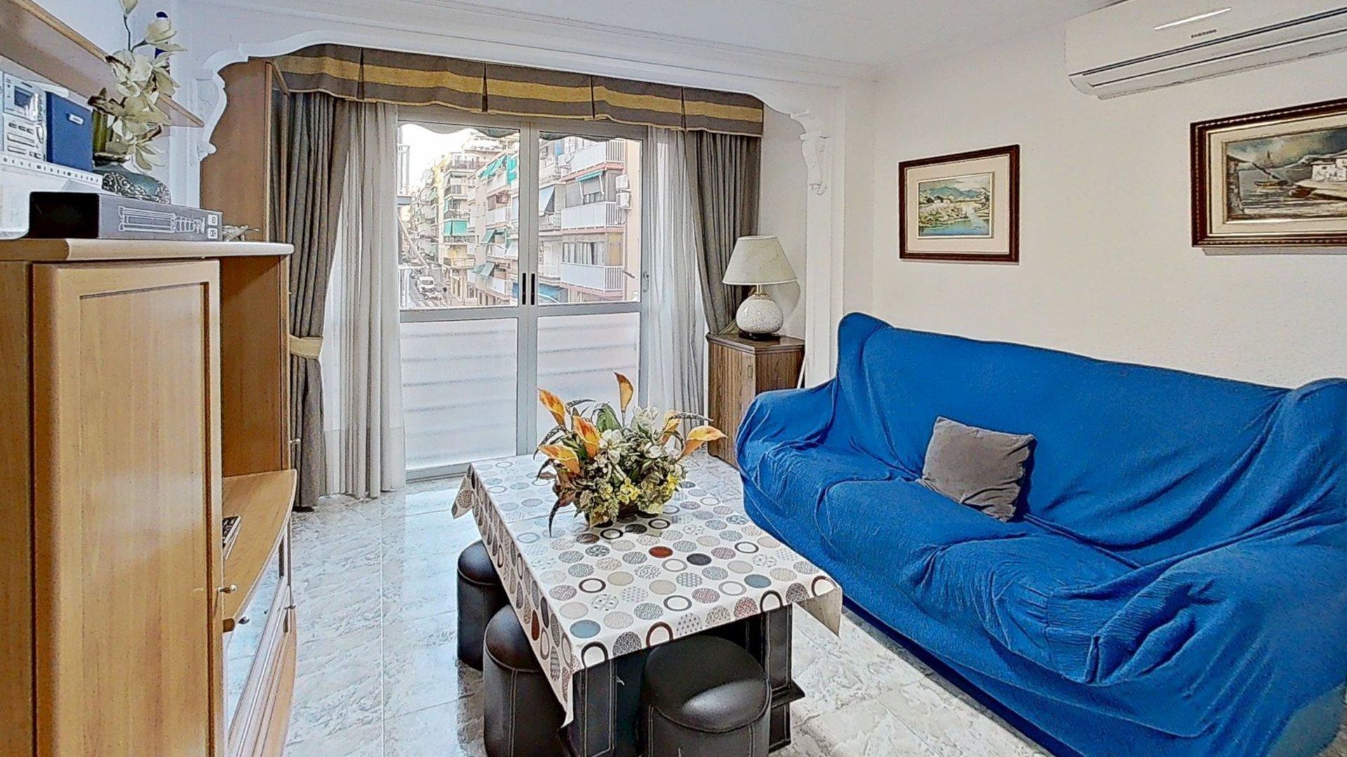 Sala d'estar de Pis en venda en Benidorm amb Aire condicionat i Calefacció