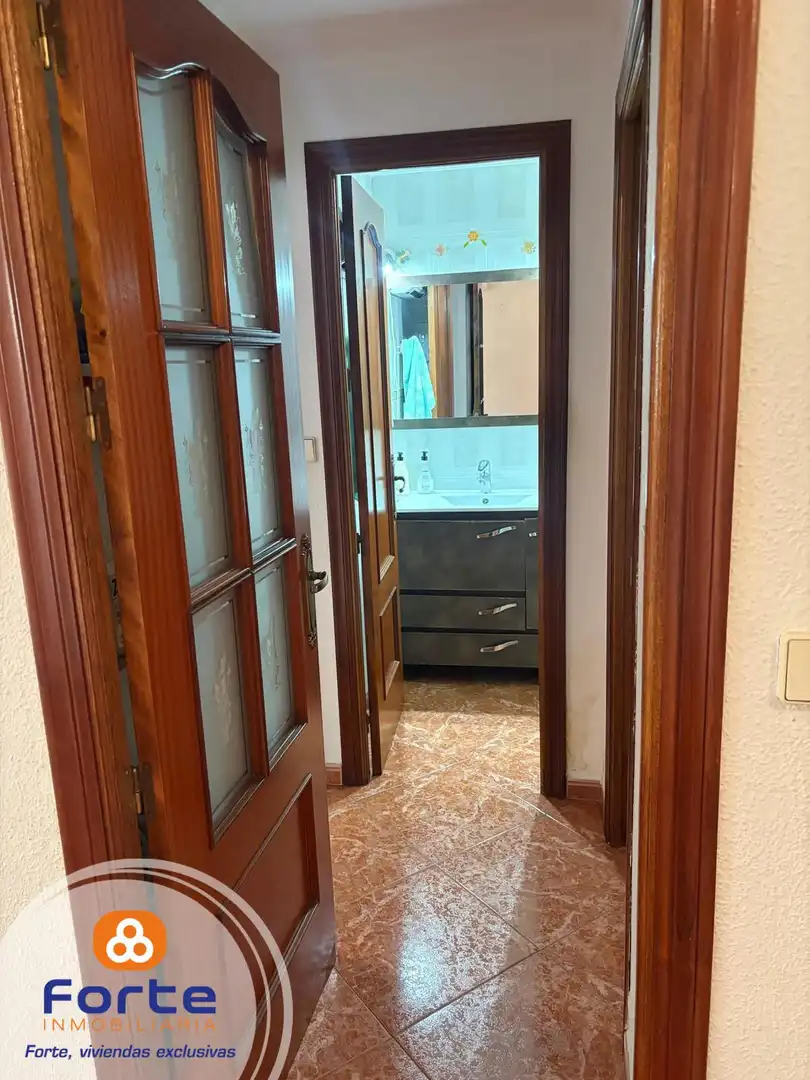 Bany de Pis en venda en Córdoba amb Aire condicionat, Calefacció i Terrassa