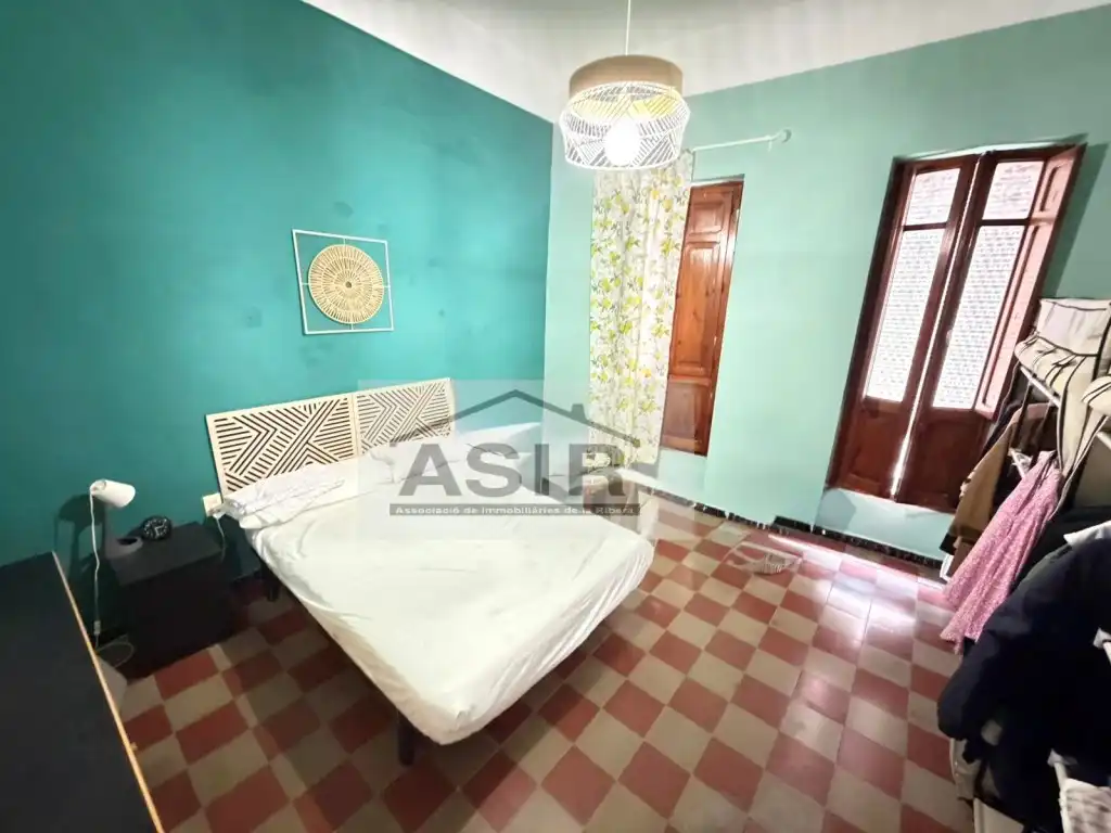 Habitación de Casa o chalet en venta en Alzira