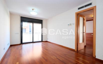 Bedroom of Flat for sale in  Barcelona Capital  with Heating and Balcony