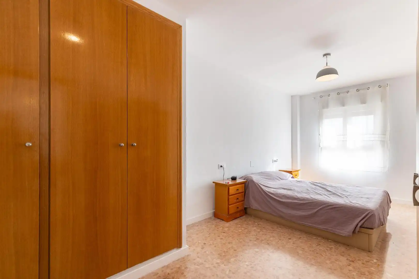 Dormitori de Apartament en venda en Valencia amb Aire condicionat i Calefacció