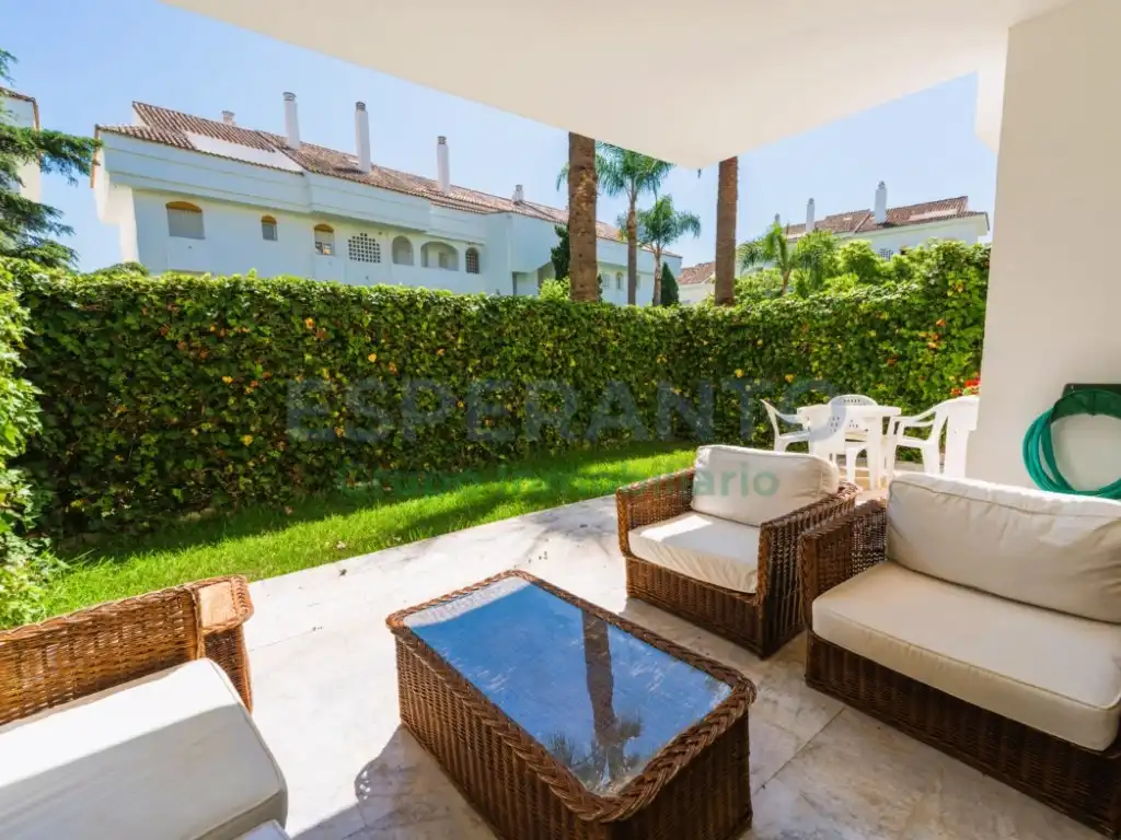 Terraza de Planta baja en venta en Marbella