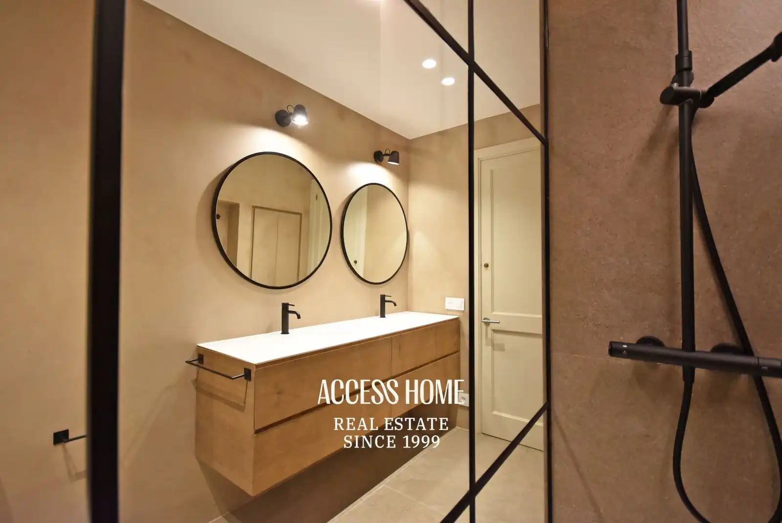 Bathroom of Houses for rent in Sant Vicenç de Montalt  with Air Conditioner, Heating and Swimming Pool