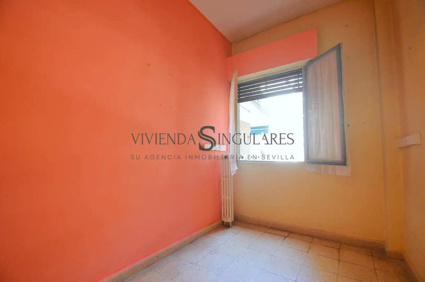 Bedroom of Flat for sale in Sevilla  with Terrace