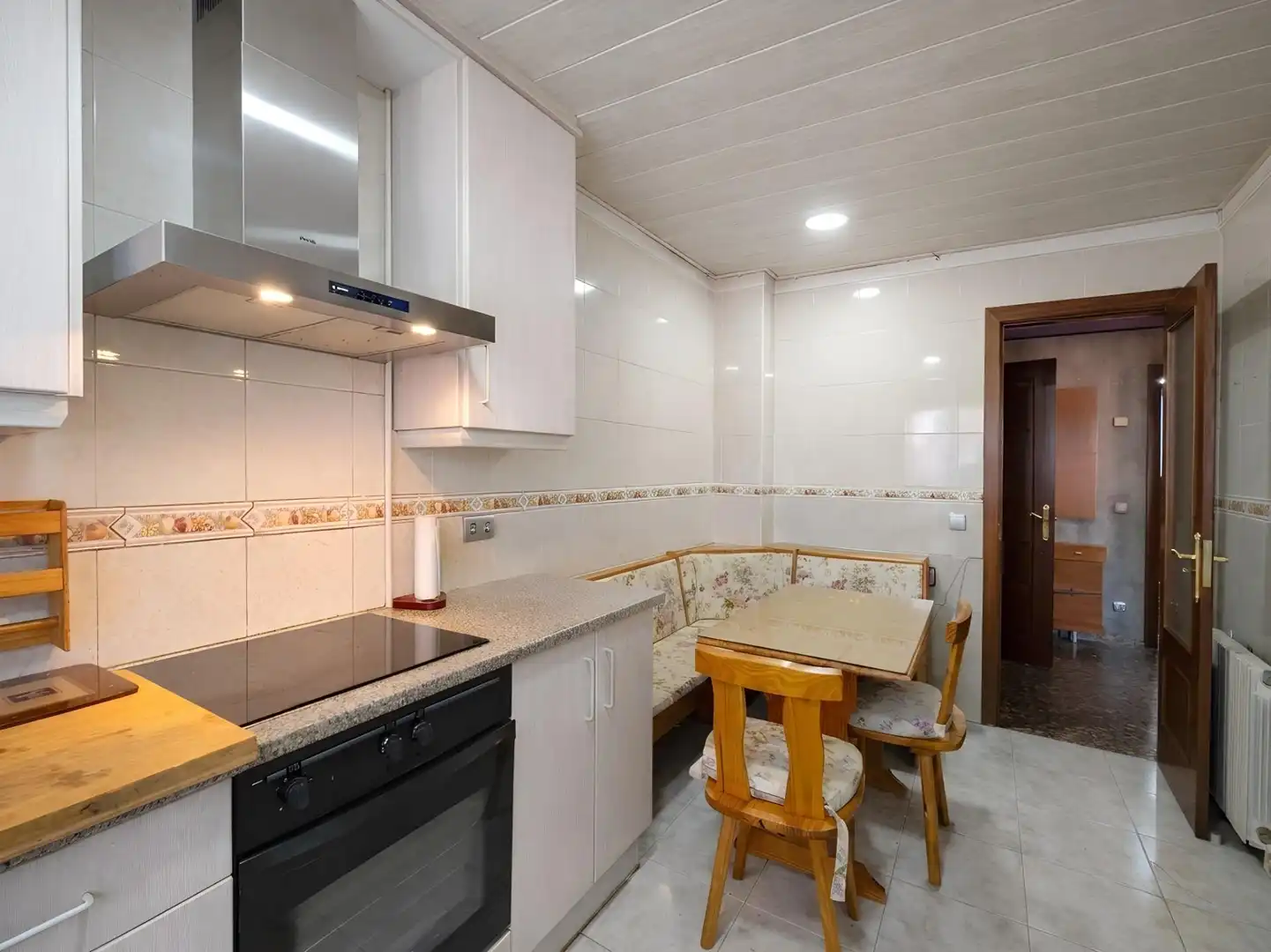 Cuina de Pis en venda en Lloret de Mar amb Aire condicionat, Calefacció i Traster