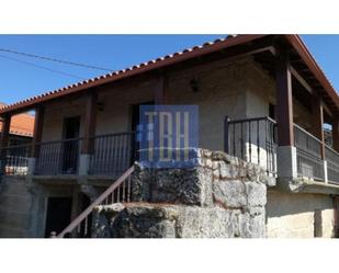 Exterior view of House or chalet for sale in Rairiz de Veiga  with Heating, Private garden and Terrace