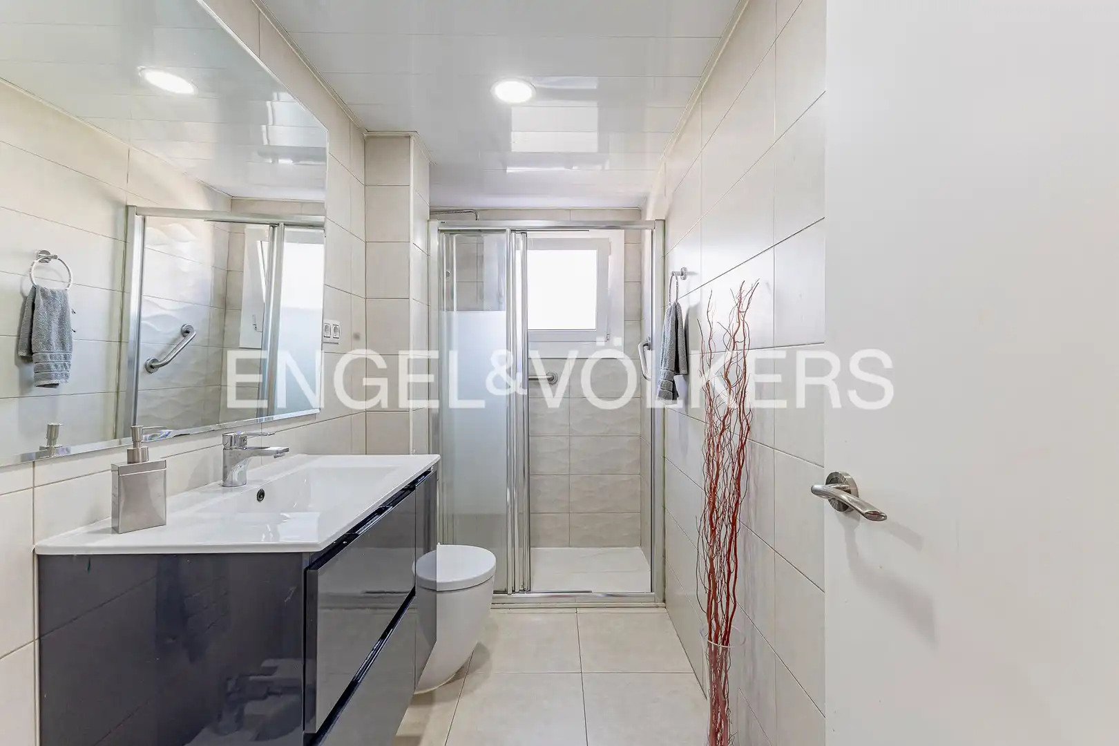 Baño de Ático en venta en Barcelona con Aire acondicionado, Calefacción y Parquet