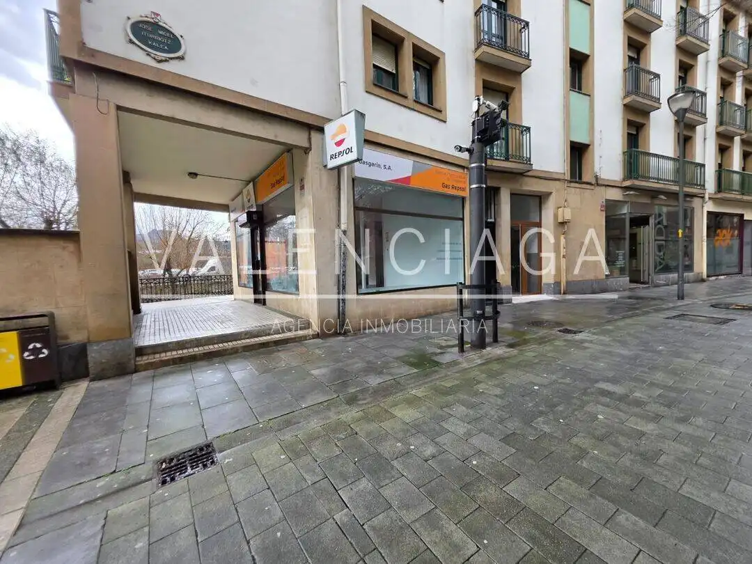 Exterior view of Commercial properties for sale in Beasain