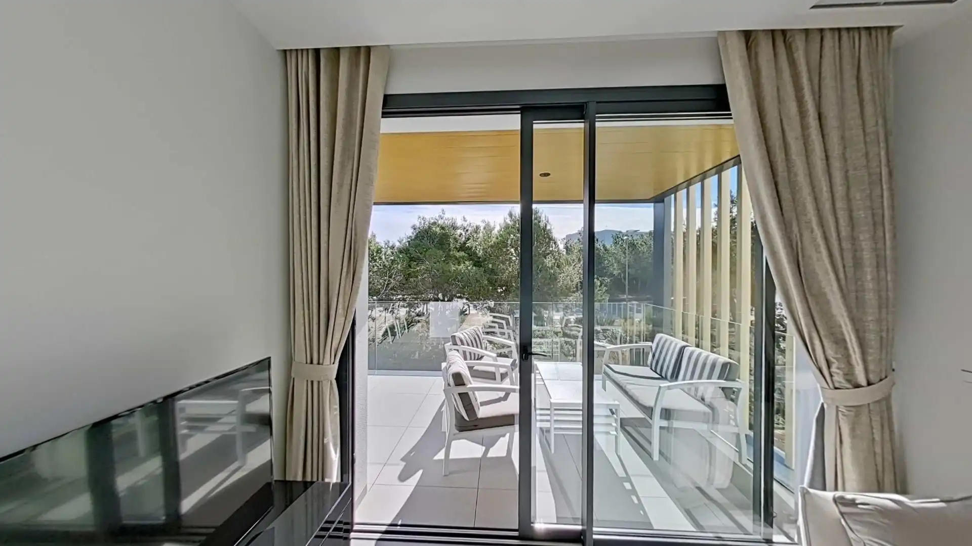 Apartamento con piscina en venta en Orihuela Costa, imagen 11